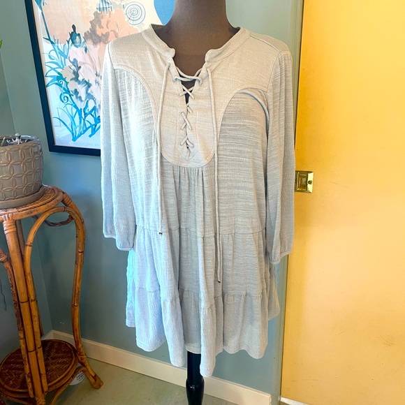 easel Tops - Easel tiered bohemian yoked tunic top. Light blue